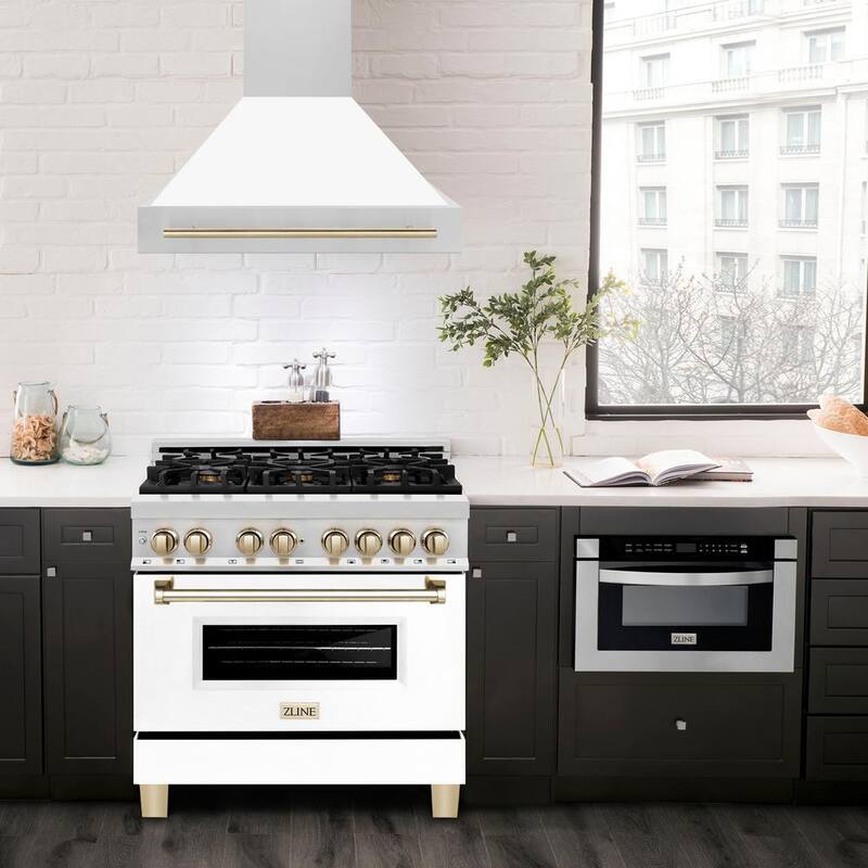 36 in. 700 CFM Ducted Wall Mount Range Hood in Stainless Steel T831852