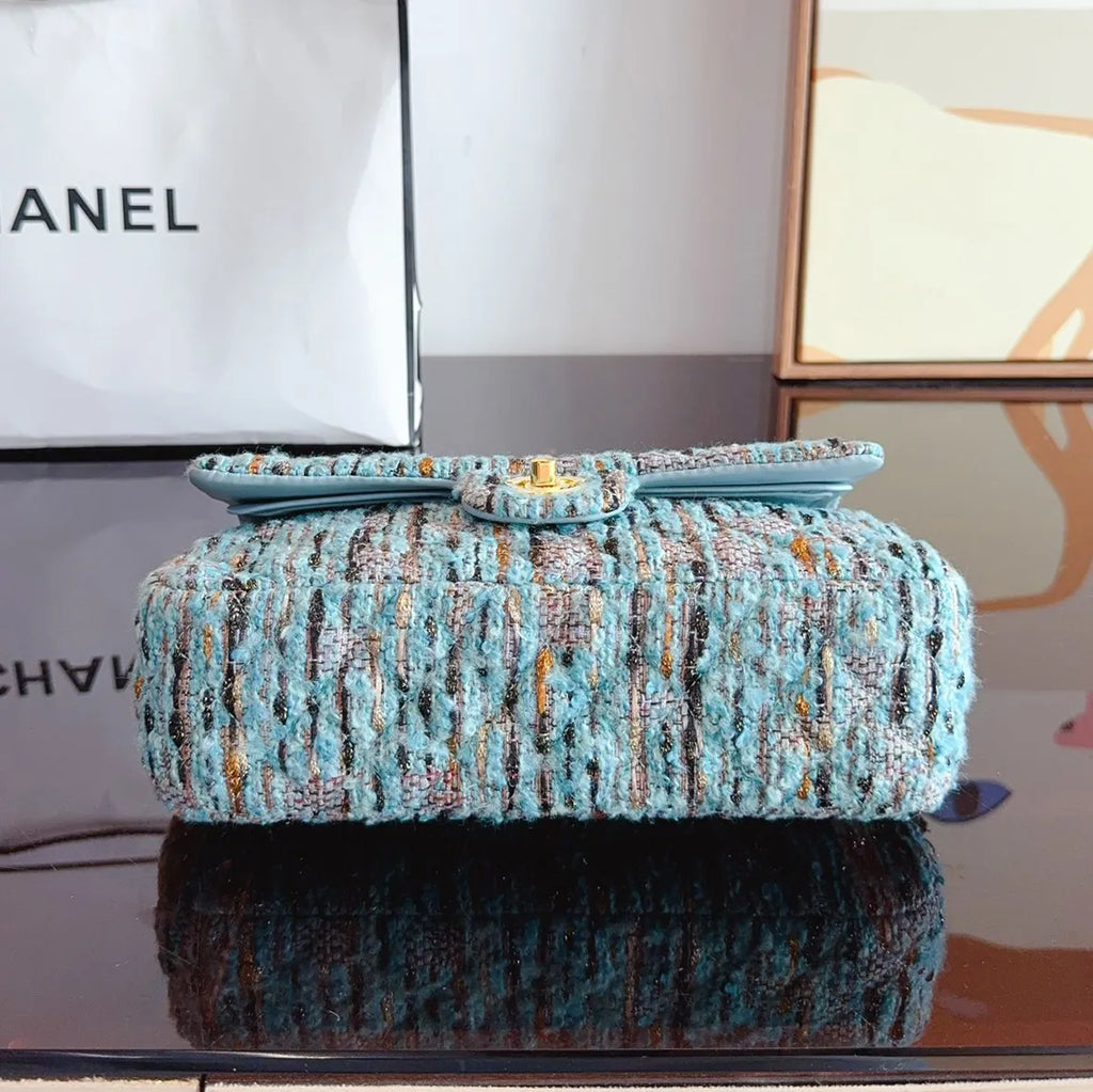 Mini Classic Handbag X3198
