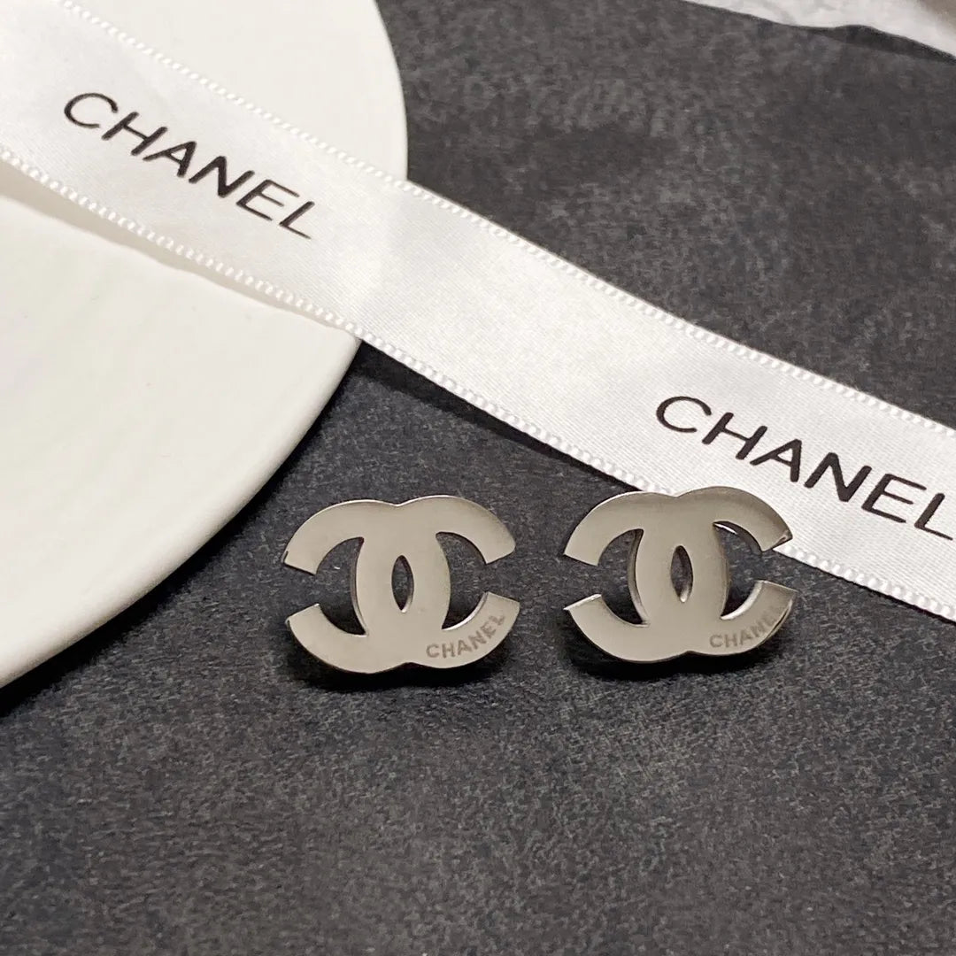 Earrings Y852