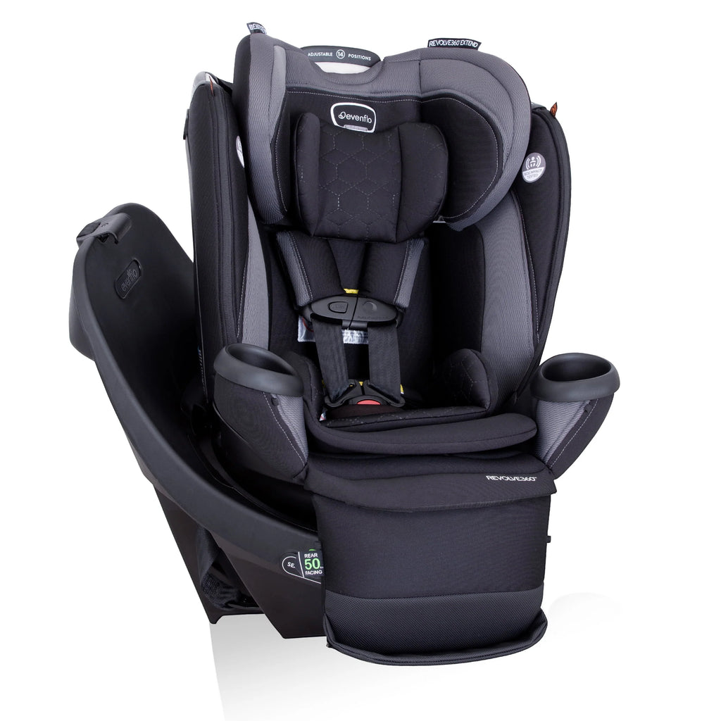 Rotational Car Seat with Quick Clean Cover M677