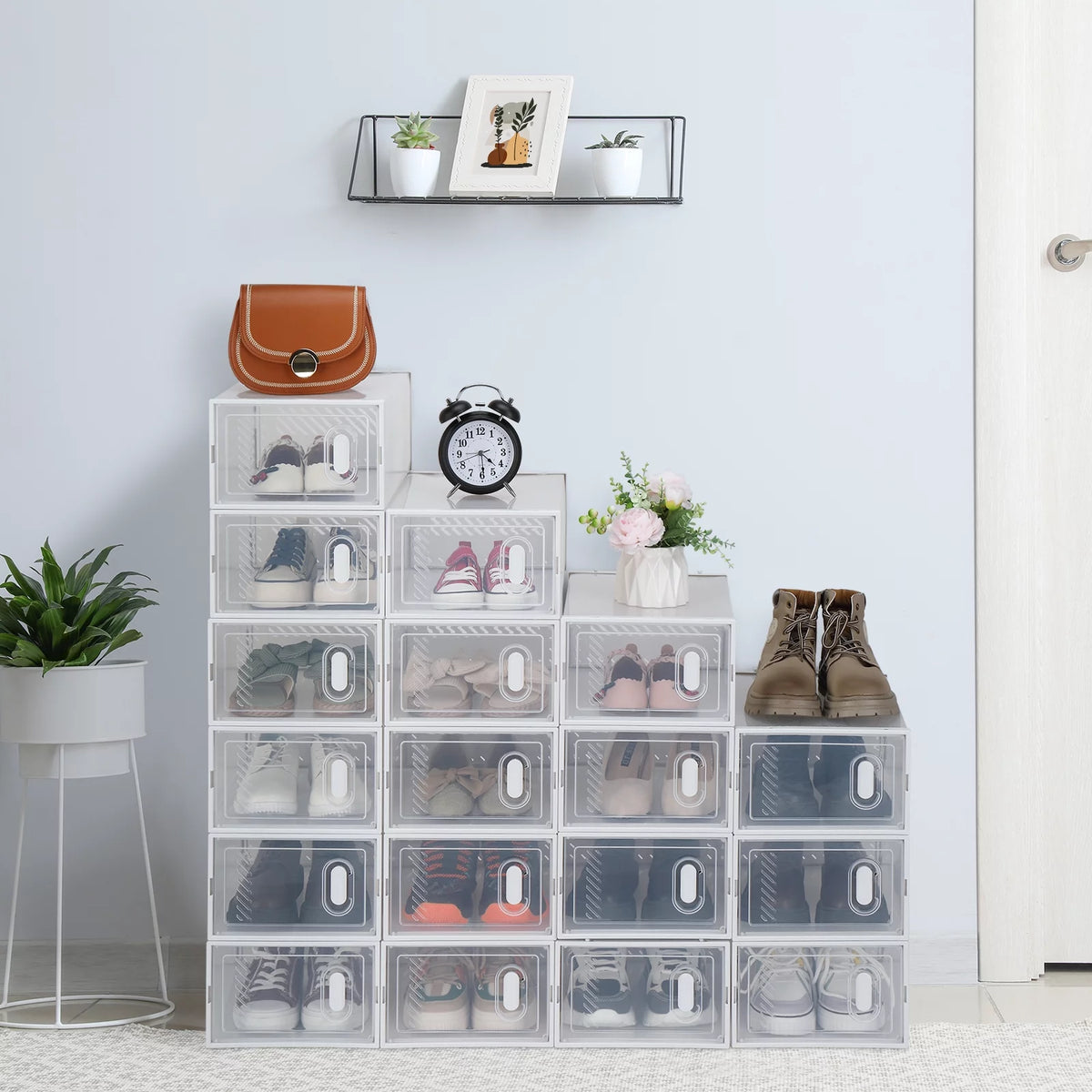 White Stackable Plastic Lidded Storage Boxes H669640