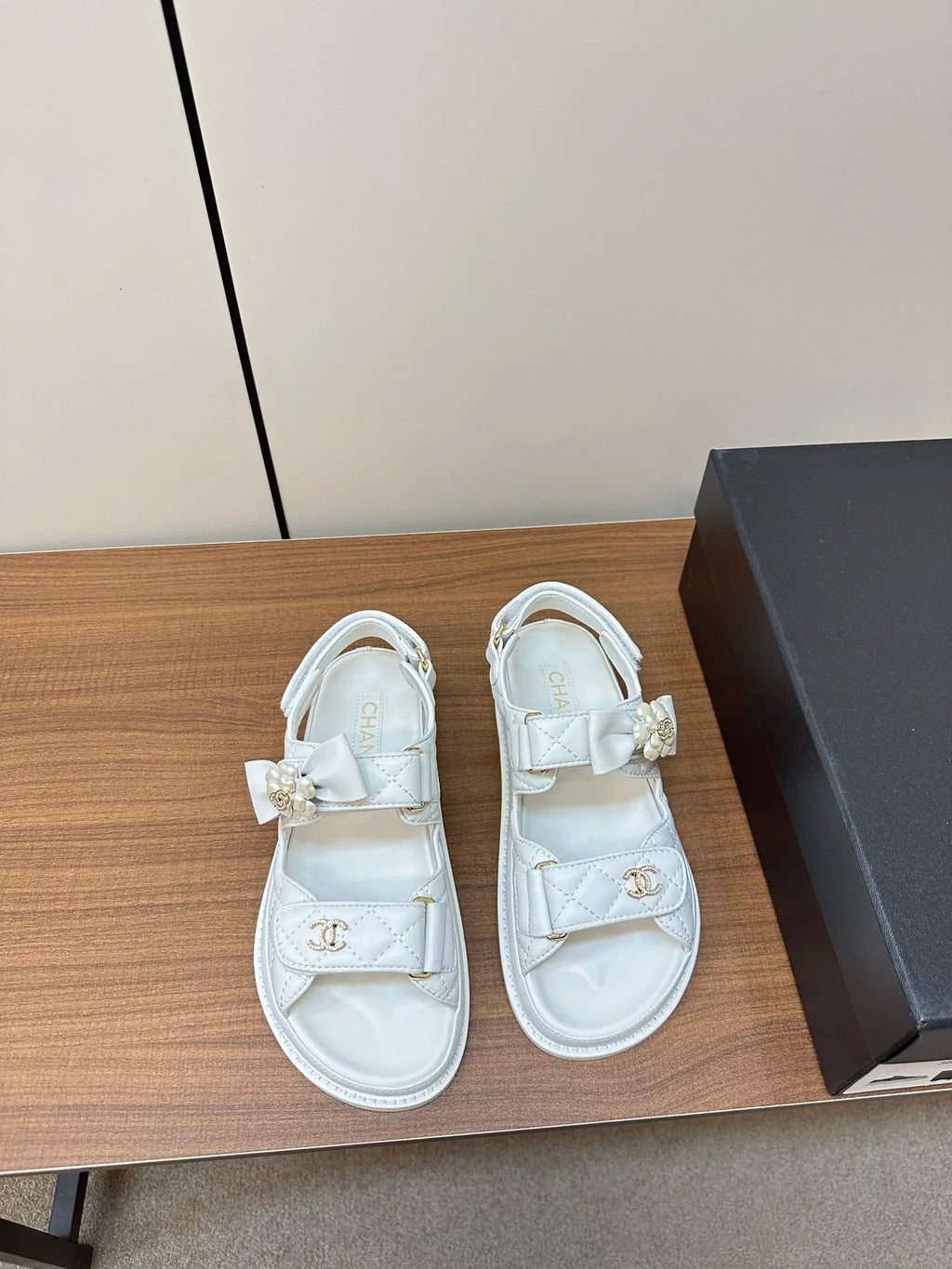 Women Shoes R275568