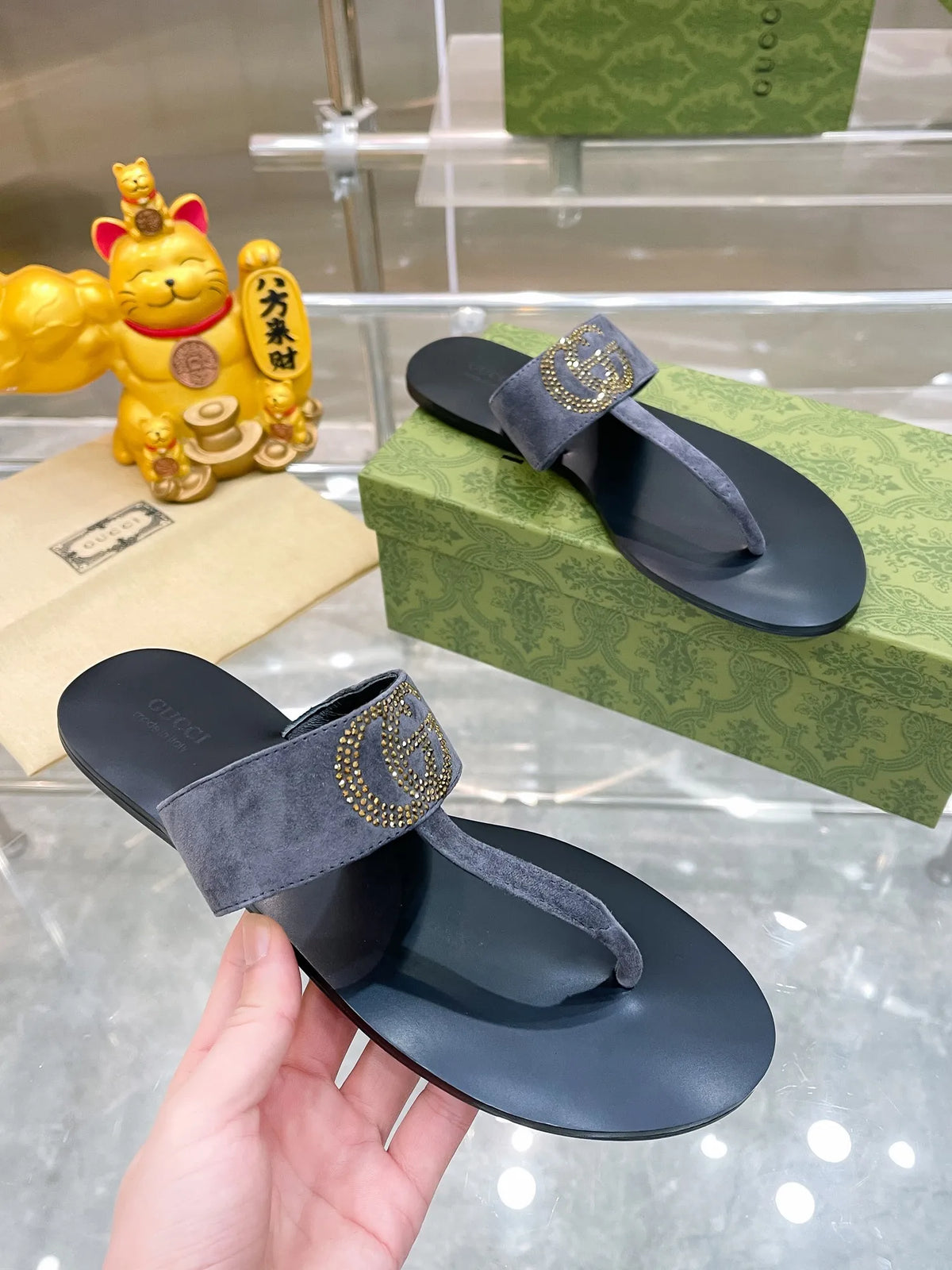 Women Slippers L283370