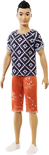 Fashionistas Doll R636