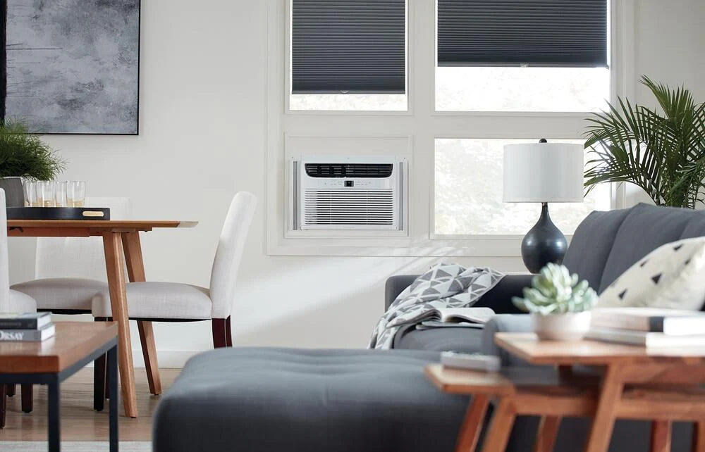 8,000 BTU Window-Mounted Air Conditioner U615136