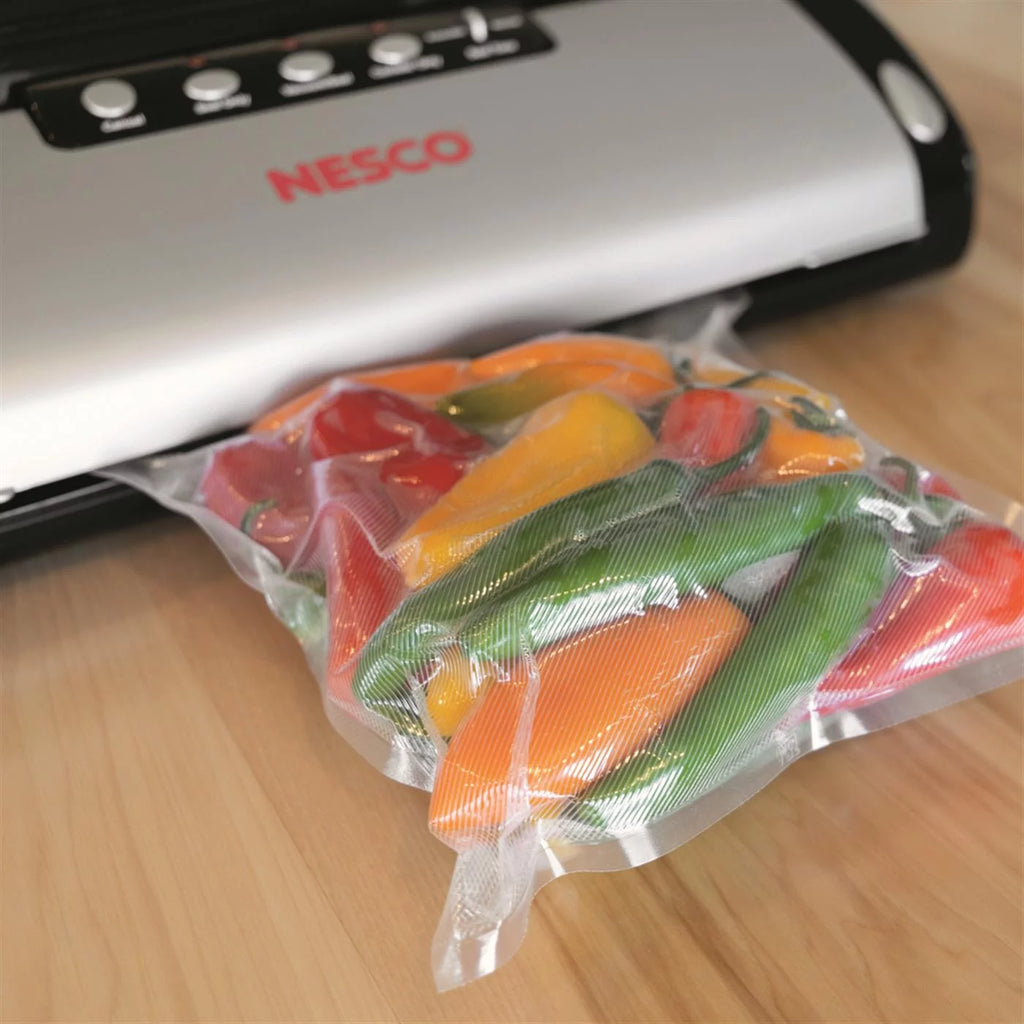 Vacuum Sealer with 4 Rolls U9687