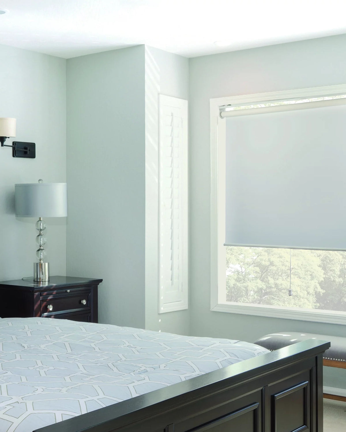 Cordless Blackout Roller Shade 23"W X 72"H C4150