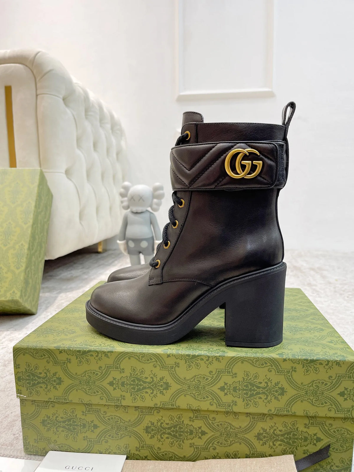 Women Boots X25339