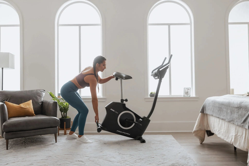 Recumbent Exercise Bike with Display and Tablet Holder I56859