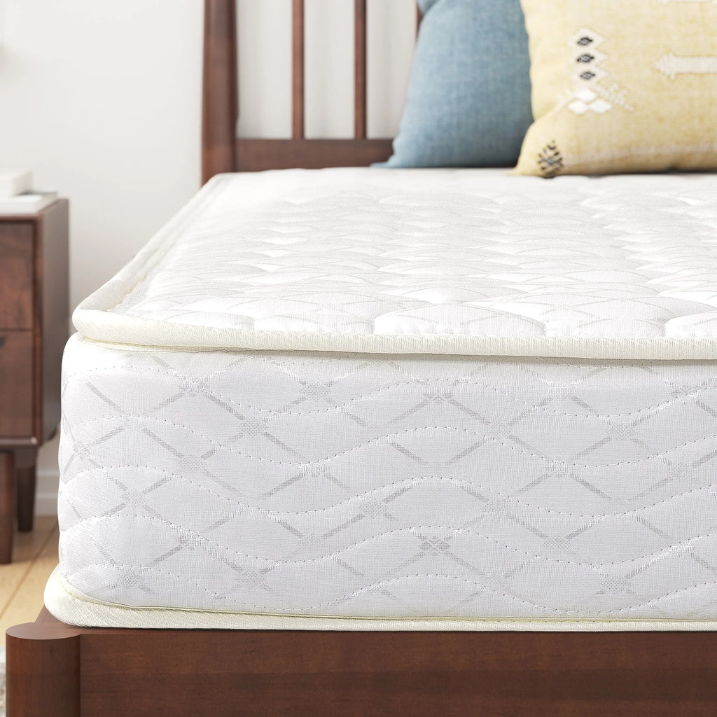 6 Innerspring Twin Mattress M782704