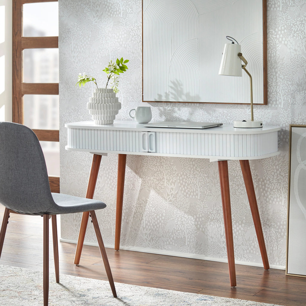White Desk A255018