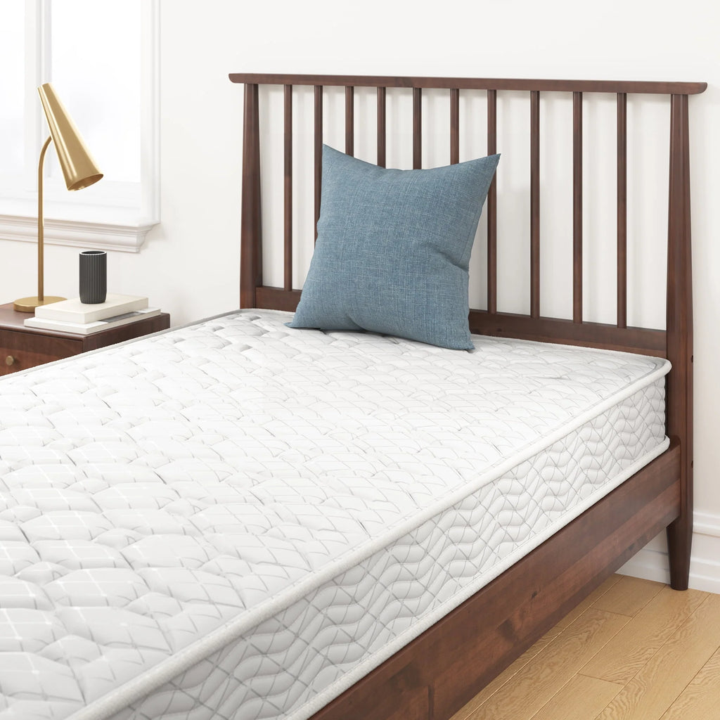 6 Innerspring Twin Mattress M782704