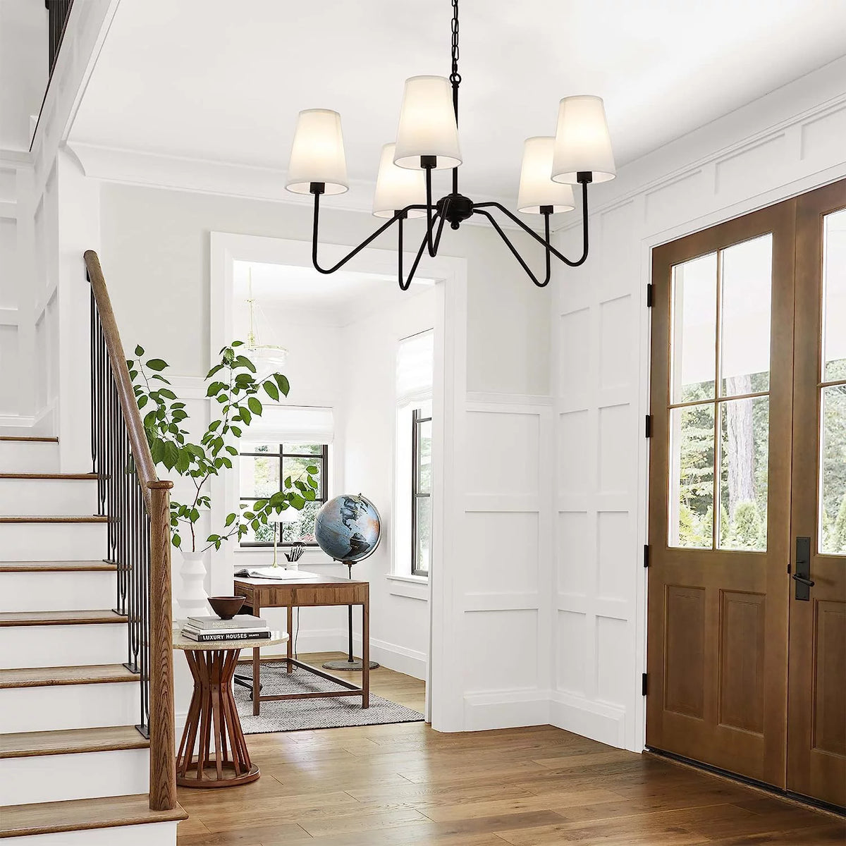 Modern 5-Arm Chandelier with White Shade M88838