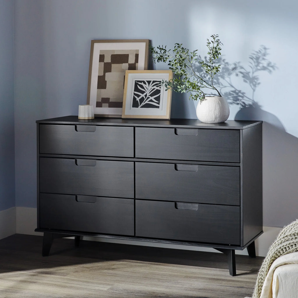 6 Drawer Solid Wood Dresser K892679