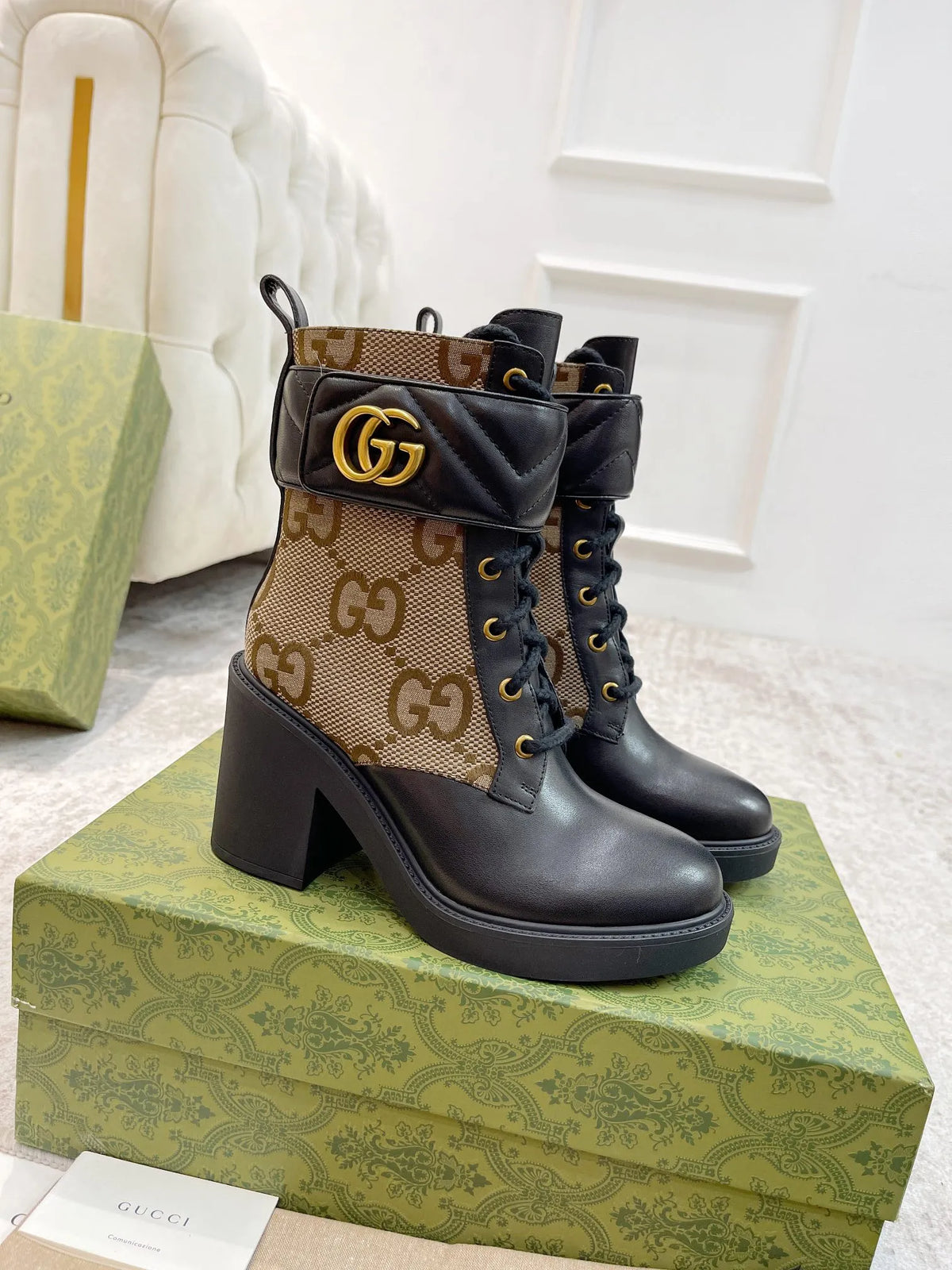 Women Boots X25339